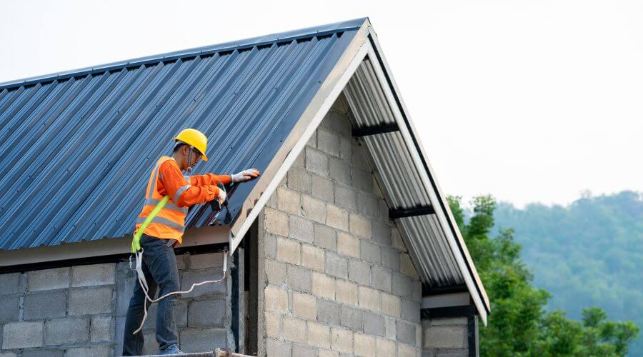 Expert Emergency Roof Repairs services in Gleason, TN